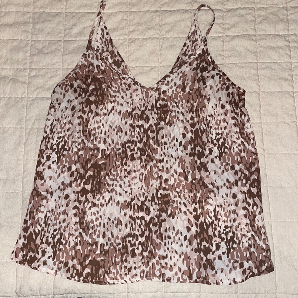 MOVING SALE! Trendy Spotted Professional Cami